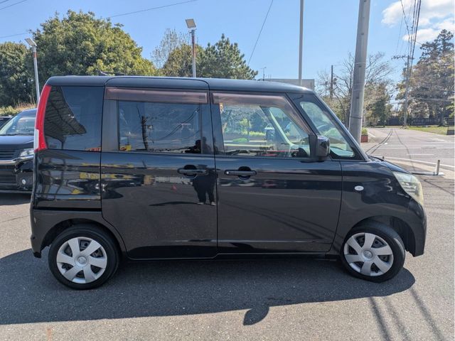 NISSAN ROOX 2011 Image 31