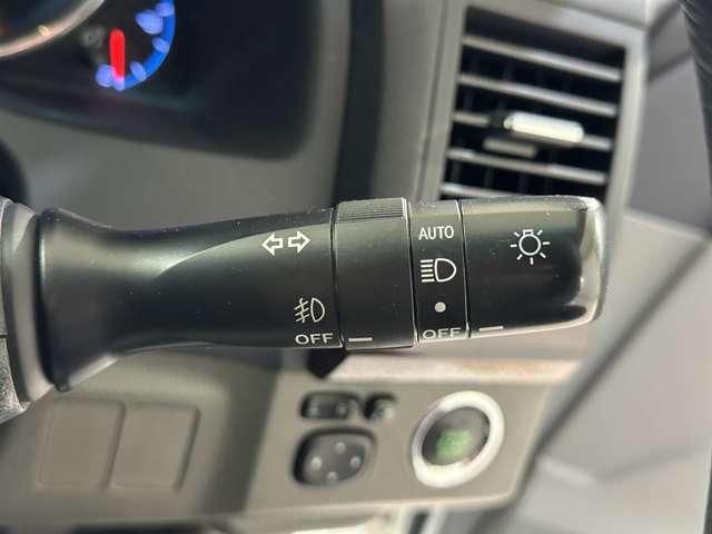 TOYOTA MARK X 2010 Image 31