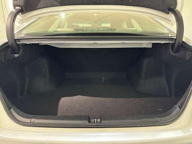 TOYOTA MARK X 2010 Image 31