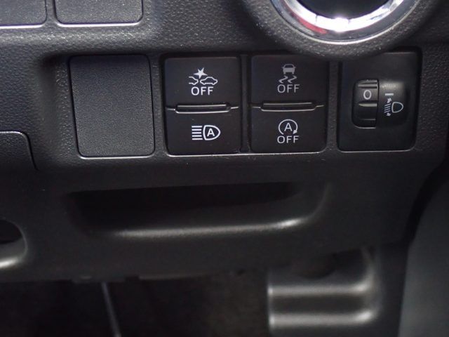 DAIHATSU CAST ACTIVA 2018 Image 31