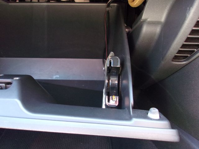 MAZDA ROADSTER 2006 Image 31