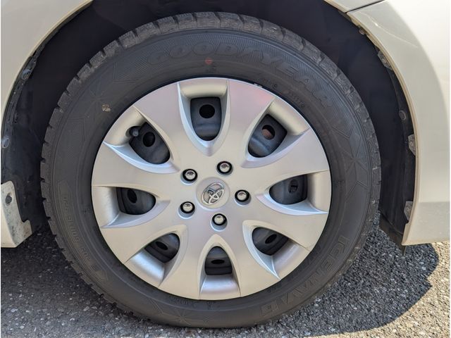 TOYOTA PRIUS ALPHA 2017 Image 31