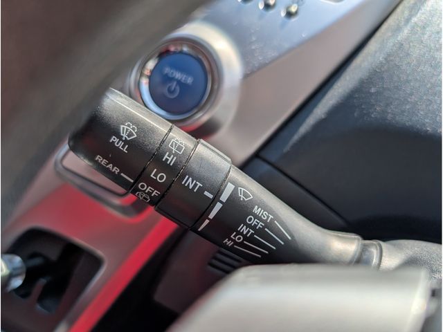 TOYOTA PRIUS ALPHA 2017 Image 31