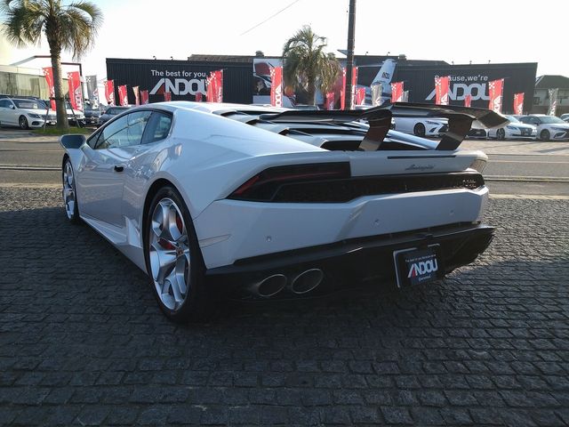 LAMBORGHINI HURACAN 2015 Image 31