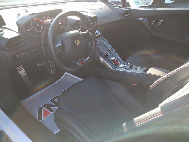 LAMBORGHINI HURACAN 2015 Image 31
