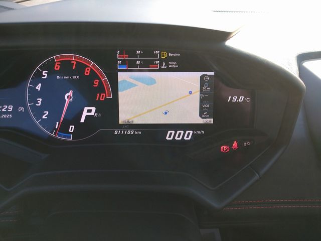 LAMBORGHINI HURACAN 2015 Image 31