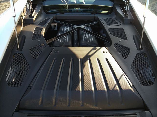 LAMBORGHINI HURACAN 2015 Image 31