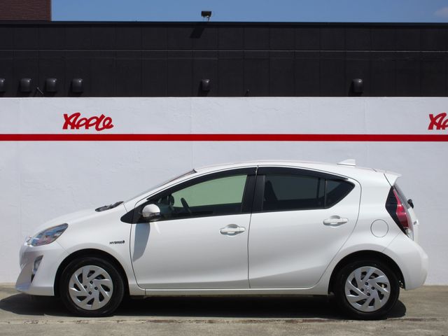 TOYOTA AQUA 2016 Image 31