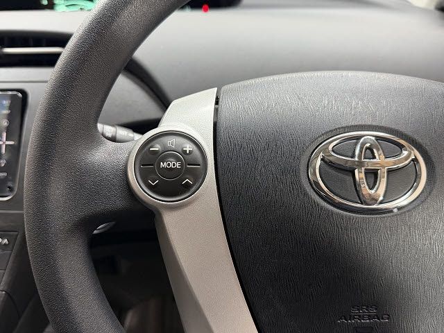 TOYOTA PRIUS 2011 Image 31