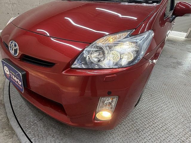 TOYOTA PRIUS 2011 Image 31