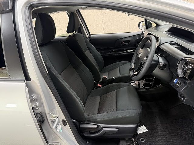 TOYOTA AQUA 2018 Image 31