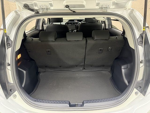 TOYOTA AQUA 2018 Image 31