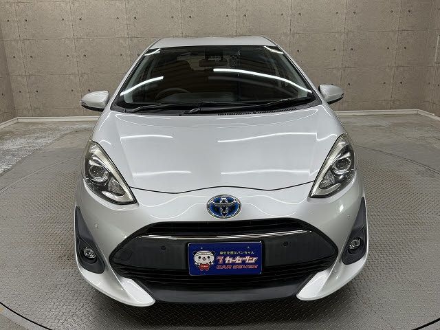 TOYOTA AQUA 2018 Image 31
