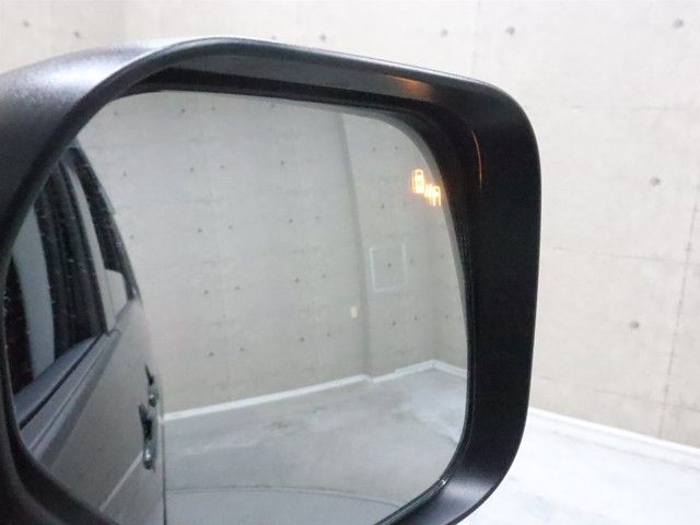 MITSUBISHI DELICA D:5 4WD 2019 Image 31