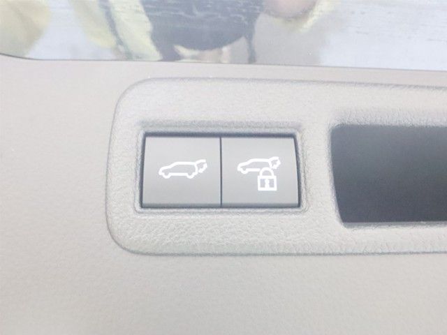 TOYOTA HARRIER 2WD 2021 Image 31