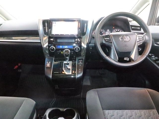 TOYOTA VELLFIRE 2017 Image 31