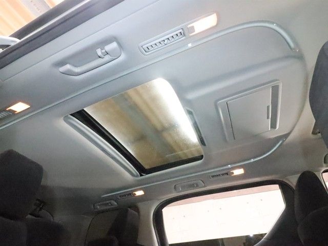 TOYOTA VELLFIRE 2017 Image 31