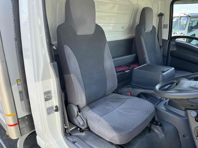 ISUZU ELF 2020 Image 31