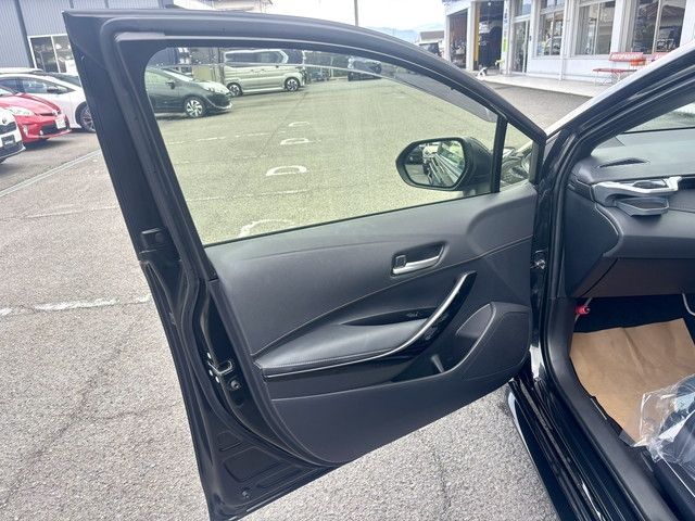 TOYOTA COROLLA TOURING HYBR 2021 Image 31