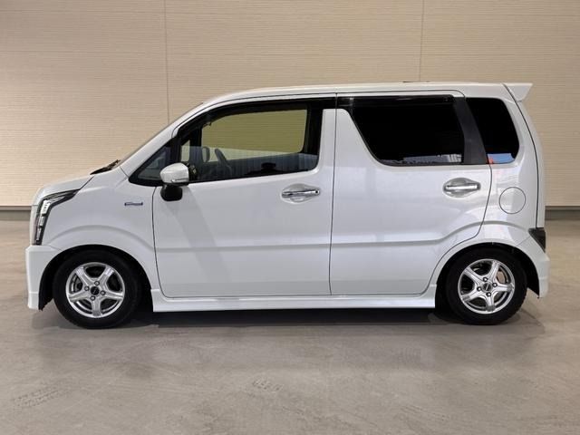 SUZUKI WAGON R STINGRAY 2017 Image 31