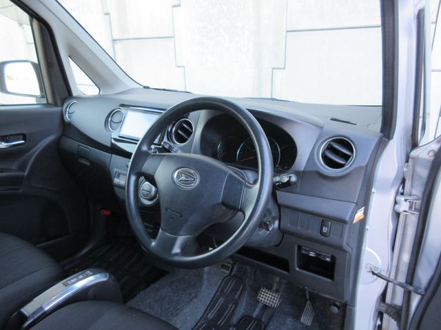 DAIHATSU TANTO EXE CUSTOM 2012 Image 31