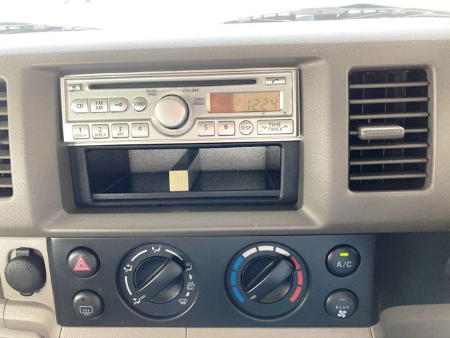 SUZUKI EVERY VAN 2013 Image 31