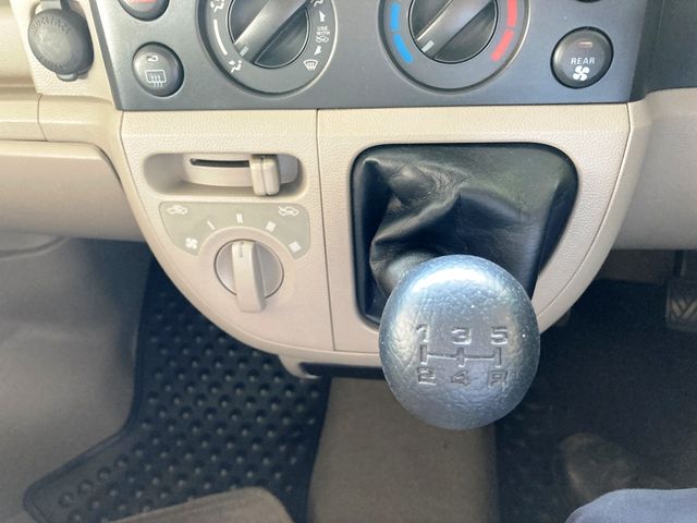 SUZUKI EVERY VAN 2013 Image 31