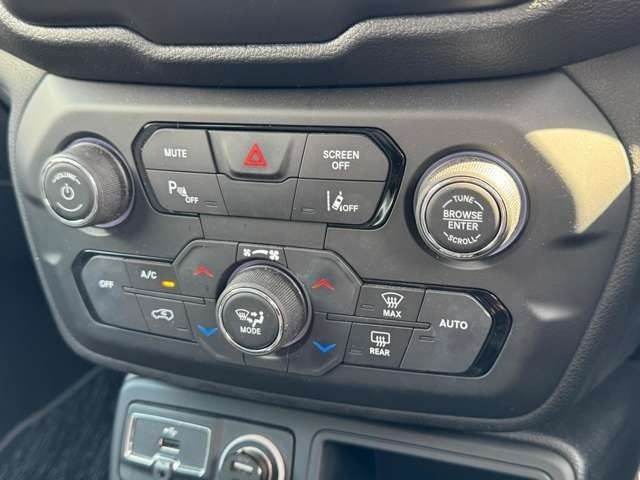 JEEP RENEGADE 2021 Image 31