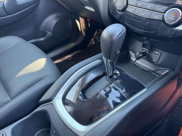 NISSAN X-TRAIL HYBRID 4WD 2015 Image 31