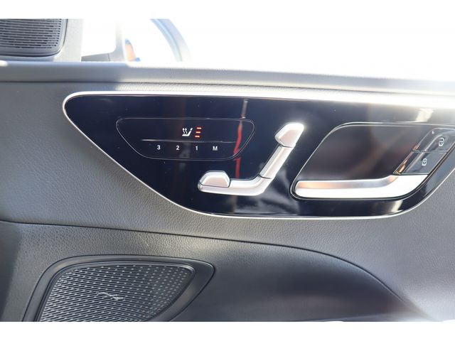 MERCEDES BENZ C CLAS 2022 Image 31