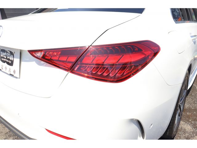 MERCEDES BENZ C CLAS 2022 Image 31