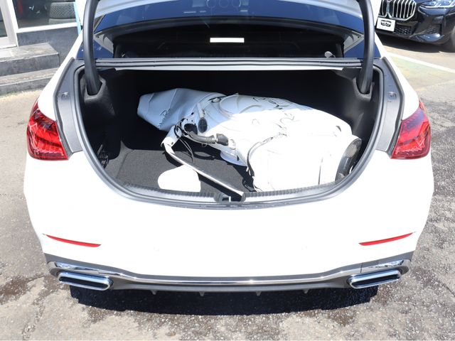 MERCEDES BENZ C CLAS 2022 Image 31