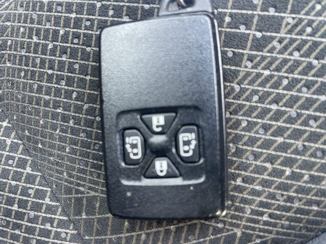 TOYOTA ESTIMA  4WD 2016 Image 31