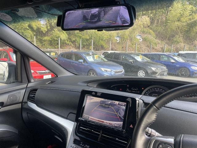 TOYOTA ESTIMA  4WD 2016 Image 31