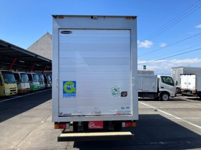 HINO DUTRO 2015 Image 31