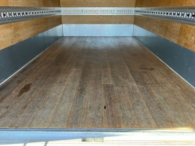 HINO DUTRO 2015 Image 31