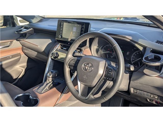 TOYOTA HARRIER 2WD 2021 Image 31