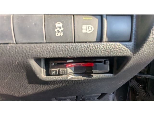 TOYOTA HARRIER 2WD 2021 Image 31