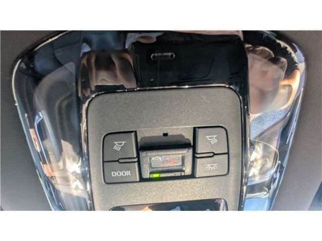 TOYOTA HARRIER 2WD 2021 Image 31