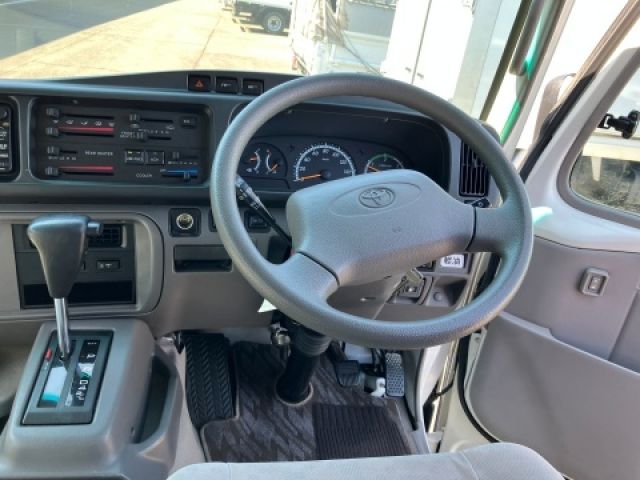 TOYOTA COASTER 2010 Image 31