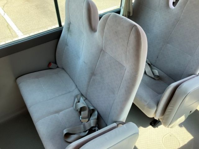 TOYOTA COASTER 2010 Image 31