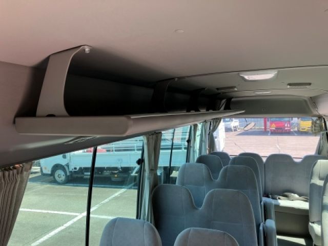 TOYOTA COASTER 2010 Image 31