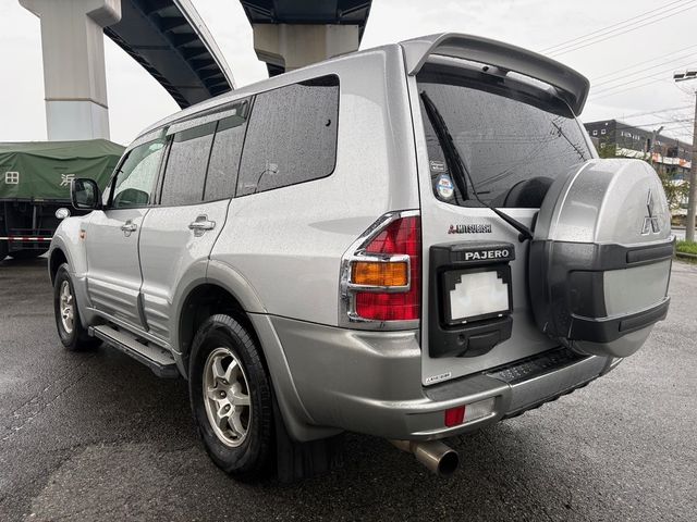 MITSUBISHI PAJERO WAGON 2001 Image 31