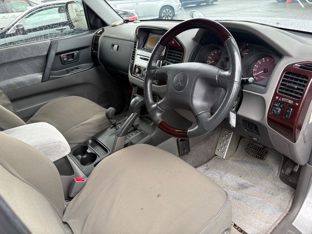 MITSUBISHI PAJERO WAGON 2001 Image 31