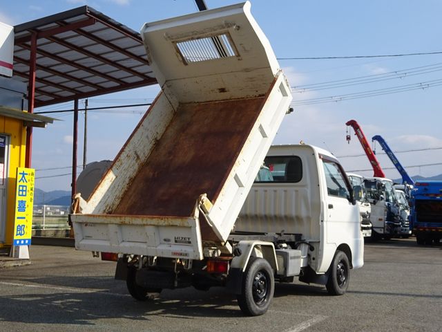DAIHATSU HIJET DUMP 4WD 2012 Image 31