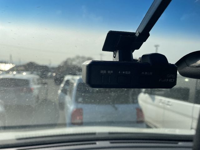 NISSAN ELGRAND 2017 Image 31