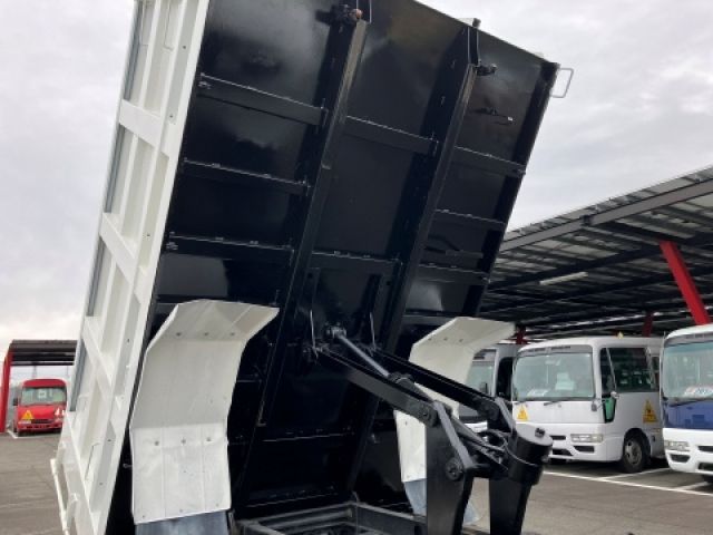 HINO RANGER 2013 Image 31