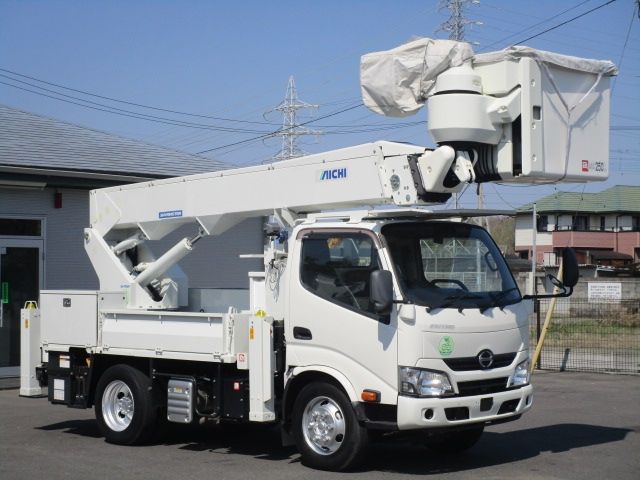 HINO DUTRO 2017 Image 31
