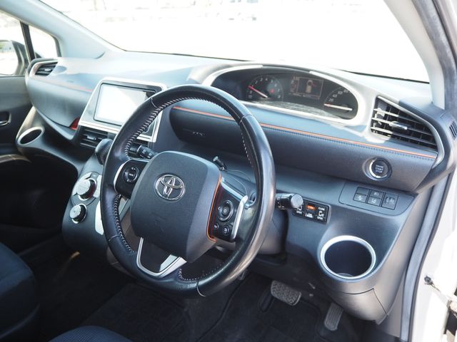 TOYOTA SIENTA 2017 Image 31