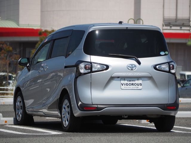 TOYOTA SIENTA 2017 Image 31